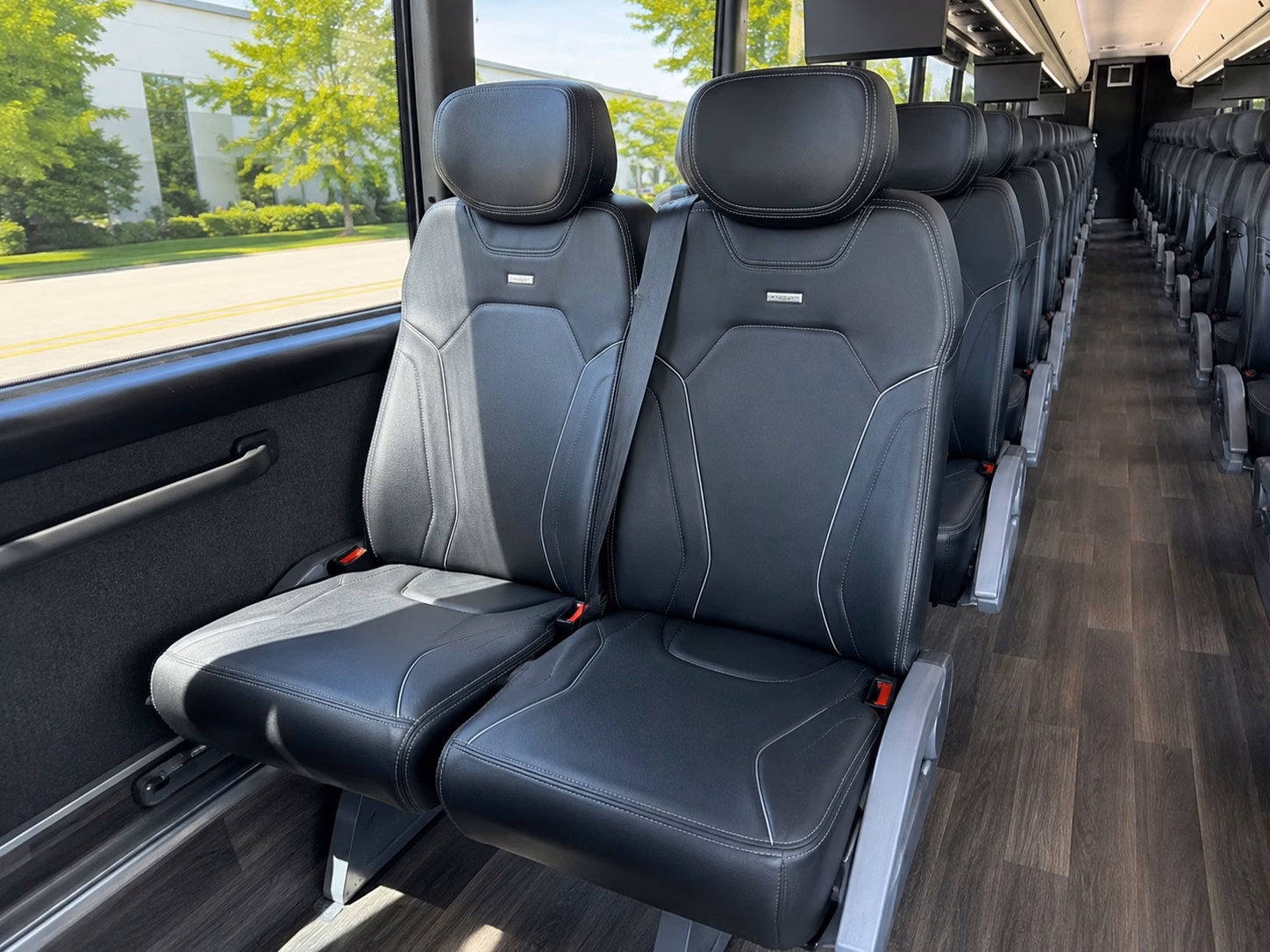 bridal party transportation and ceremony to reception shuttles in augusta